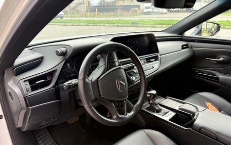 Lexus ES VII, 2022 год, 4 100 000 рублей, 7 фотография