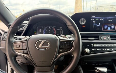 Lexus ES VII, 2022 год, 4 100 000 рублей, 6 фотография