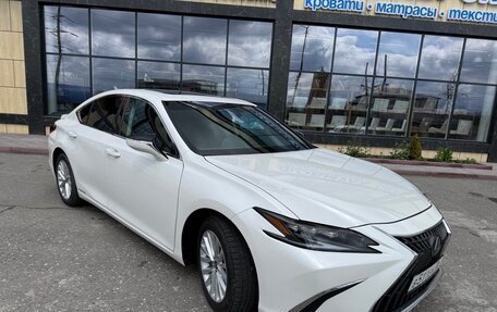 Lexus ES VII, 2022 год, 4 100 000 рублей, 3 фотография