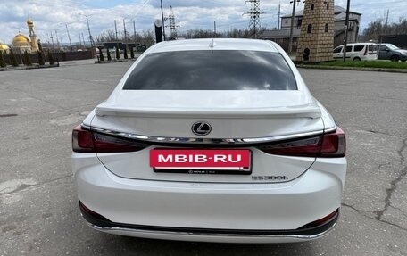 Lexus ES VII, 2022 год, 4 100 000 рублей, 4 фотография