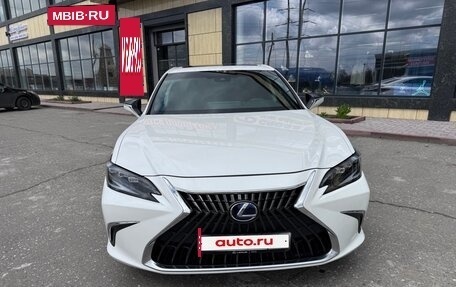 Lexus ES VII, 2022 год, 4 100 000 рублей, 2 фотография