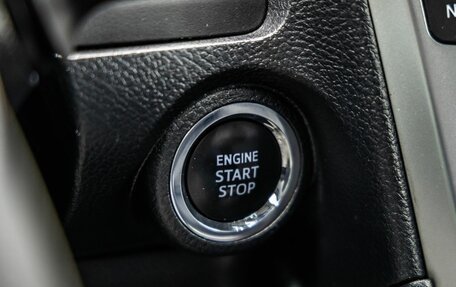 Toyota Camry, 2017 год, 2 498 000 рублей, 23 фотография