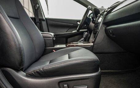 Toyota Camry, 2017 год, 2 498 000 рублей, 33 фотография