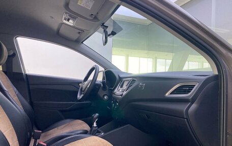Hyundai Solaris II рестайлинг, 2022 год, 1 650 000 рублей, 13 фотография