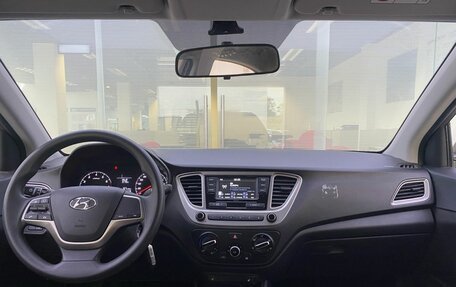 Hyundai Solaris II рестайлинг, 2022 год, 1 650 000 рублей, 17 фотография