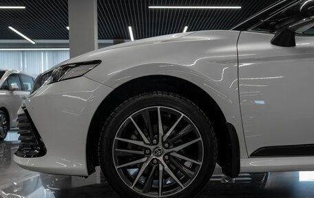 Toyota Camry, 2021 год, 3 280 000 рублей, 22 фотография