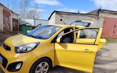 KIA Picanto II, 2011 год, 870 000 рублей, 16 фотография