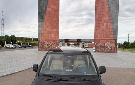 Hyundai H-1 II рестайлинг, 2016 год, 2 300 000 рублей, 3 фотография