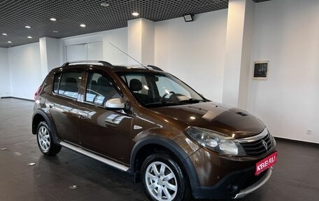 Renault Sandero I, 2013 год, 668 000 рублей, 1 фотография
