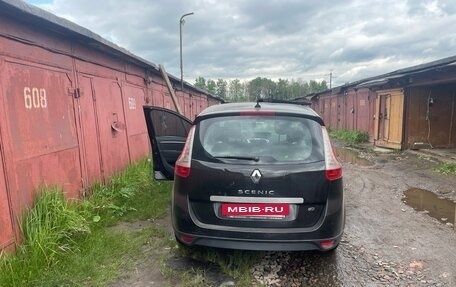 Renault Scenic III, 2010 год, 650 000 рублей, 2 фотография