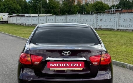 Hyundai Elantra IV, 2010 год, 640 000 рублей, 2 фотография