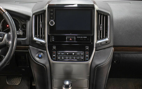 Toyota Land Cruiser 200, 2015 год, 5 347 000 рублей, 16 фотография