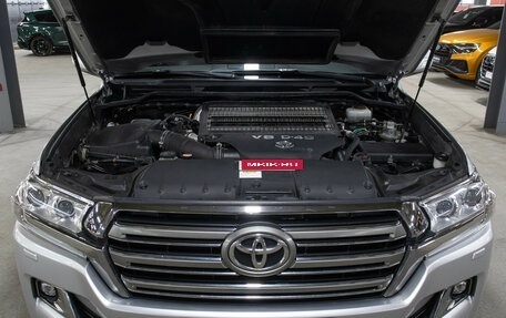Toyota Land Cruiser 200, 2015 год, 5 347 000 рублей, 10 фотография