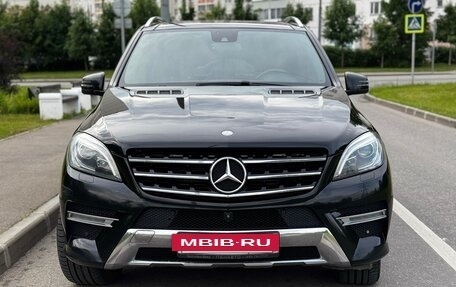 Mercedes-Benz M-Класс, 2014 год, 3 200 000 рублей, 2 фотография