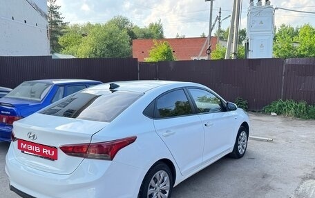 Hyundai Solaris II рестайлинг, 2018 год, 620 000 рублей, 4 фотография