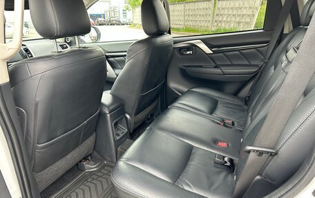 Mitsubishi Pajero Sport III рестайлинг, 2019 год, 3 170 000 рублей, 5 фотография