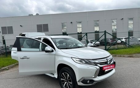 Mitsubishi Pajero Sport III рестайлинг, 2019 год, 3 170 000 рублей, 11 фотография