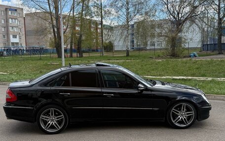 Mercedes-Benz E-Класс, 2007 год, 980 000 рублей, 4 фотография