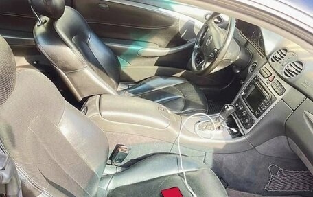 Mercedes-Benz CLK-Класс, 2003 год, 1 590 000 рублей, 4 фотография
