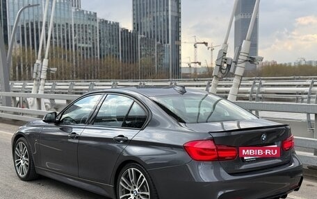 BMW 3 серия, 2018 год, 2 075 000 рублей, 10 фотография