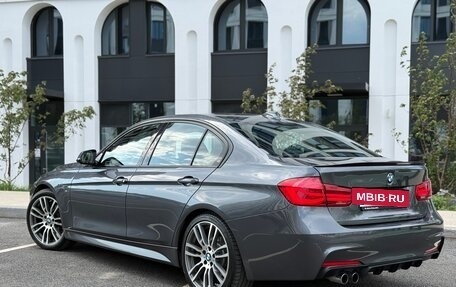 BMW 3 серия, 2018 год, 2 075 000 рублей, 11 фотография