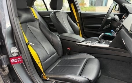 BMW 3 серия, 2018 год, 2 075 000 рублей, 17 фотография