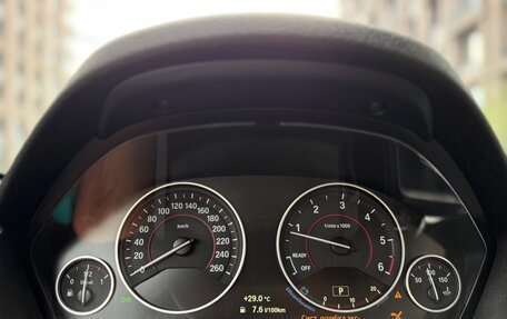 BMW 3 серия, 2018 год, 2 075 000 рублей, 24 фотография