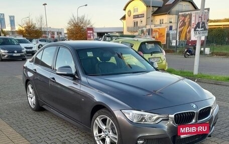 BMW 3 серия, 2018 год, 2 075 000 рублей, 36 фотография