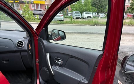 Renault Sandero II рестайлинг, 2016 год, 805 000 рублей, 19 фотография
