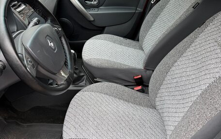 Renault Sandero II рестайлинг, 2016 год, 805 000 рублей, 28 фотография