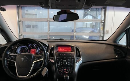 Opel Astra J, 2011 год, 620 000 рублей, 9 фотография