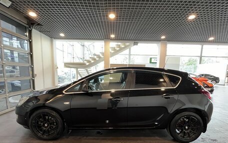 Opel Astra J, 2011 год, 620 000 рублей, 6 фотография