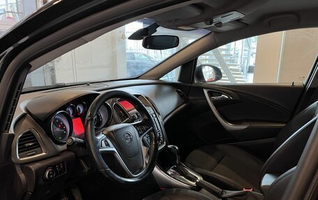 Opel Astra J, 2011 год, 620 000 рублей, 22 фотография