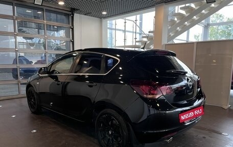 Opel Astra J, 2011 год, 620 000 рублей, 5 фотография