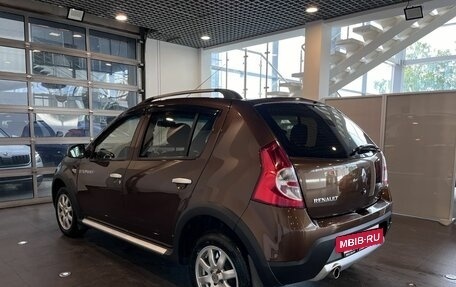 Renault Sandero I, 2013 год, 668 000 рублей, 5 фотография