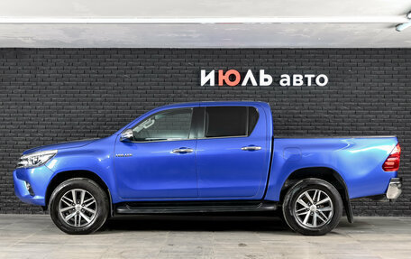 Toyota Hilux VIII, 2016 год, 2 980 000 рублей, 8 фотография