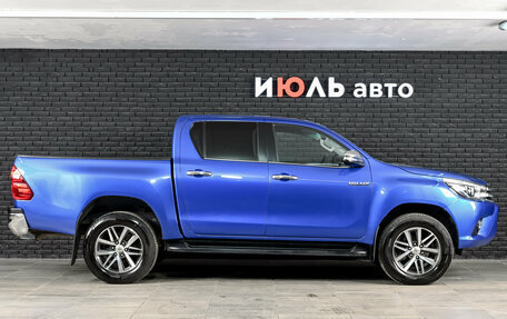 Toyota Hilux VIII, 2016 год, 2 980 000 рублей, 9 фотография