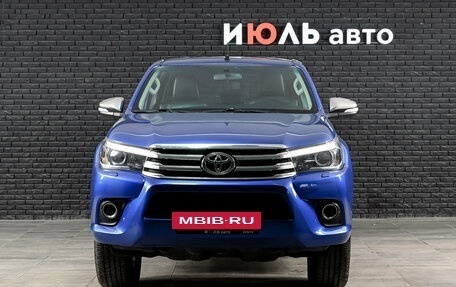 Toyota Hilux VIII, 2016 год, 2 980 000 рублей, 2 фотография