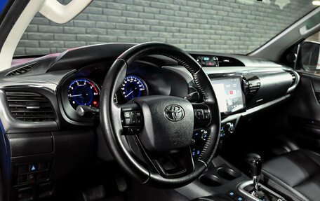 Toyota Hilux VIII, 2016 год, 2 980 000 рублей, 12 фотография