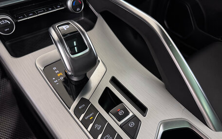Geely Coolray I, 2022 год, 1 780 000 рублей, 10 фотография