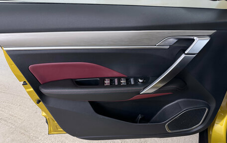 Geely Coolray I, 2022 год, 1 780 000 рублей, 28 фотография