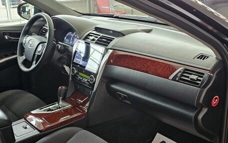 Toyota Camry, 2012 год, 1 889 000 рублей, 19 фотография