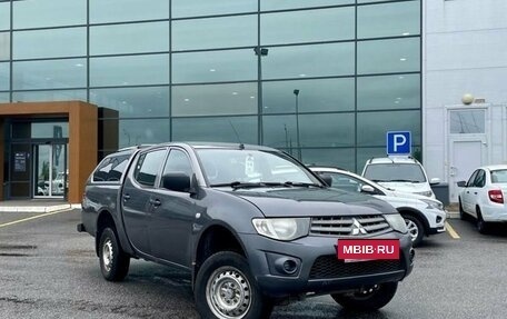 Mitsubishi L200 IV рестайлинг, 2014 год, 649 000 рублей, 2 фотография