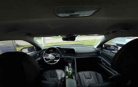 Hyundai Elantra, 2020 год, 2 300 000 рублей, 1 фотография