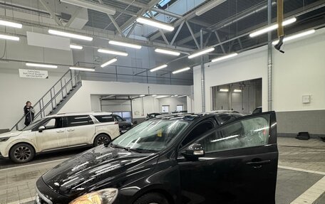 Volvo V40 Cross Country I, 2014 год, 1 250 000 рублей, 2 фотография