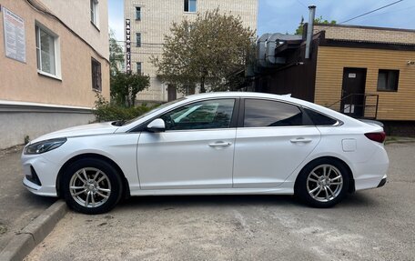 Hyundai Sonata VII, 2019 год, 1 345 000 рублей, 3 фотография