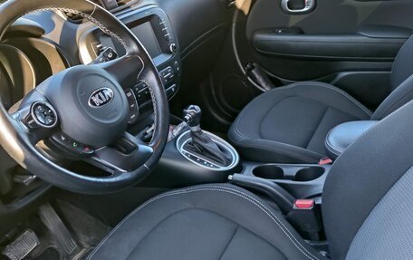 KIA Soul II рестайлинг, 2018 год, 1 700 000 рублей, 3 фотография