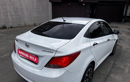 Hyundai Solaris II рестайлинг, 2015 год, 735 000 рублей, 6 фотография