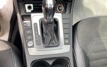 Volkswagen Passat B7, 2012 год, 1 290 000 рублей, 14 фотография