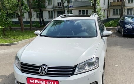 Volkswagen Passat B7, 2012 год, 1 290 000 рублей, 17 фотография